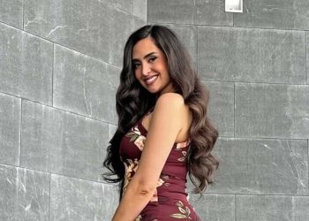 “ტრასაზე ვიდექი და სახლში წასასვლელი ფული არ მქონდა, უცებ ერთმა მანქანამ გამიჩერა და მითხრა გაგიყოლებო.. მოულოდნელად მინდორში გადაუხვია, საბარგული გააღო და ისეთი რამ მითხრა რასაც ვერასდროს წარმოვიდგენდი…”