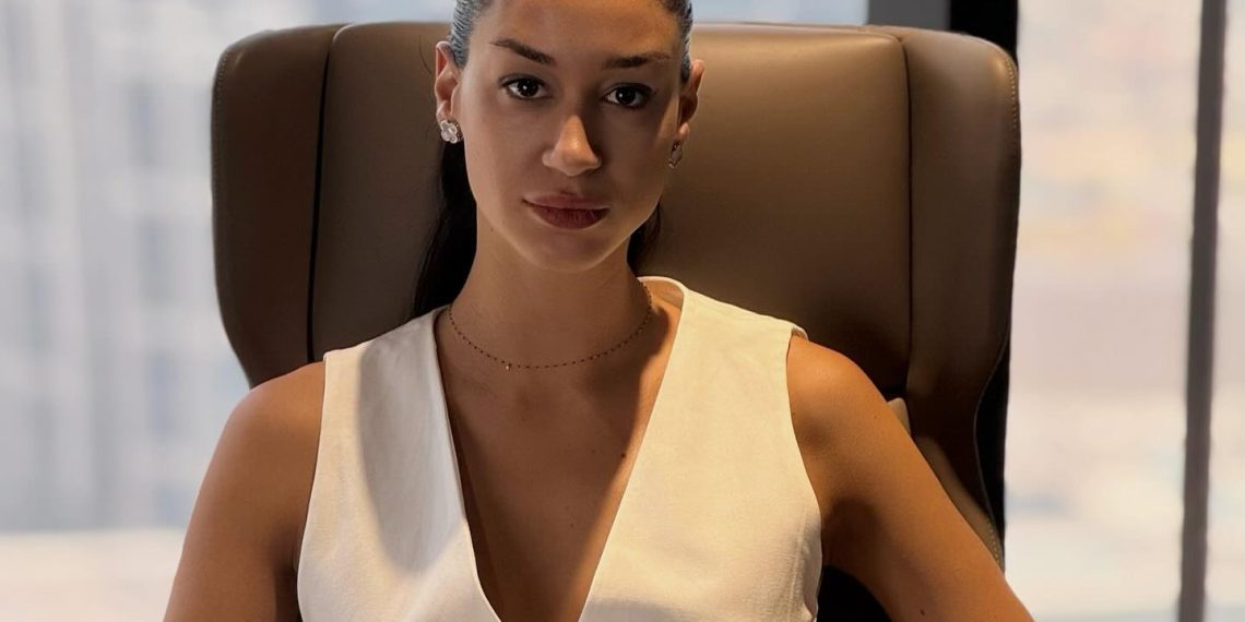 „კარგი იქნება, სცადონ საკუთარი ცხოვრებით იცხოვრონ“ – ქეთო თოფურიძე პასუხობს, როგორ უმკლავდება მასზე გავრცელებულ ჭორებს