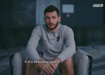 საფ­რან­გე­თის ლიგა 1-მა ხვი­ჩა კვა­რა­ცხე­ლი­ას შე­სა­ხებ დო­კუ­მენ­ტუ­რი ფილ­მი გა­და­ი­ღო