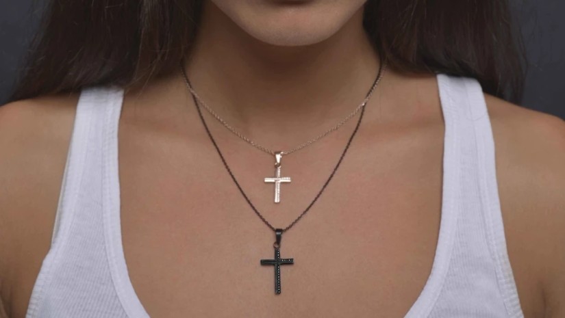 რატომ არ შეიძლება ჯვრის ჯაჭვზე ტარება – სასულიერო პირის განმარტება