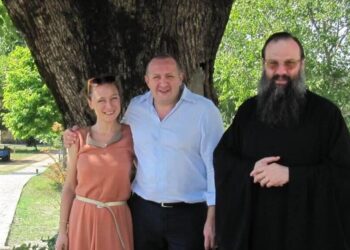 გიორგი მარგველაშვილი, ლევან ვასაძე, ირაკლი კაკაბაძე და სხვა ცნობილი სახეები – ვინ იყვნენ მეუფე შიოს კლასელები და როგორ ახასიათებენ მას ?