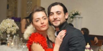 რას წერს სანდრო მიკუჩაძე თამუნა მუსერიძესთან დაშორების შემდეგ